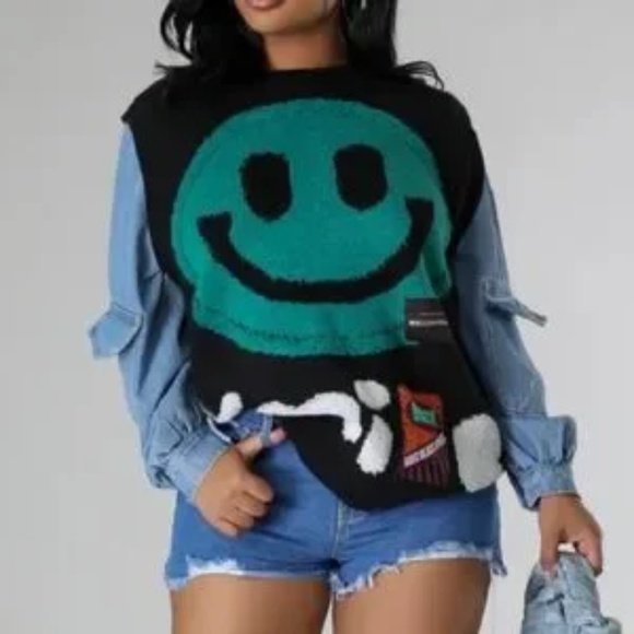 MCC STUDIOS Smiley Face Black and Green Sweater - Picture 9 of 11